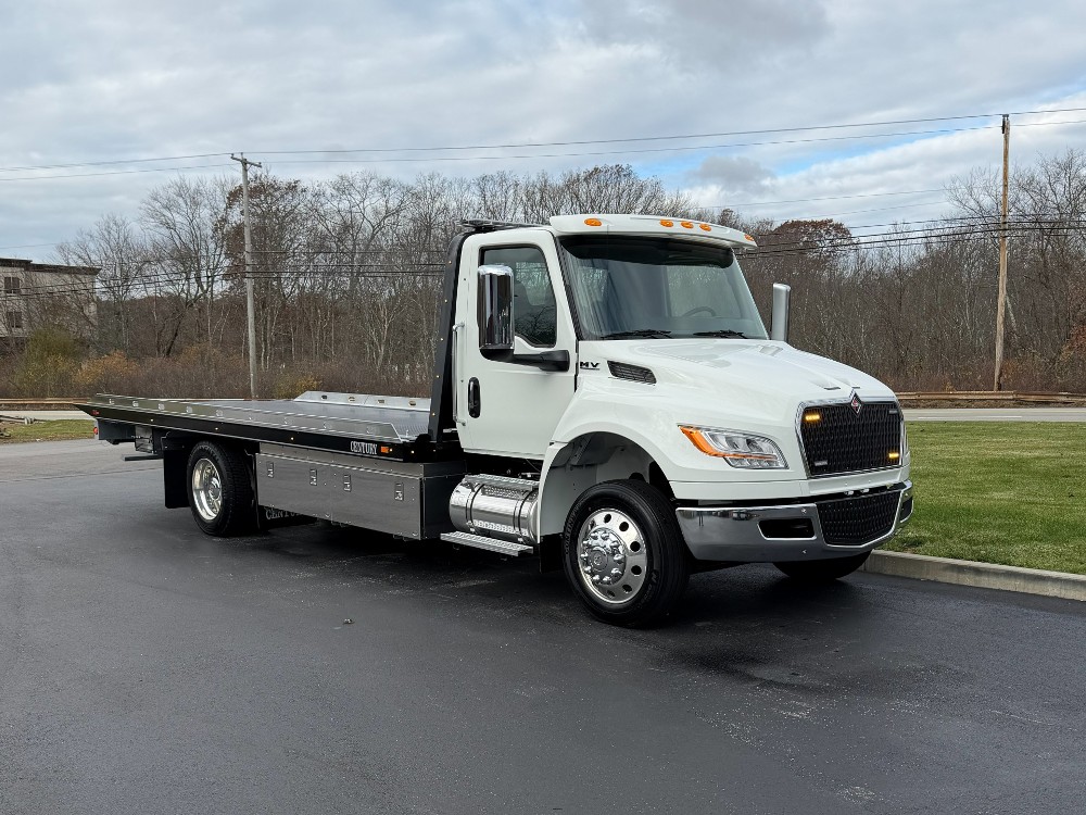 2025 International MV (Key# 1982) 1